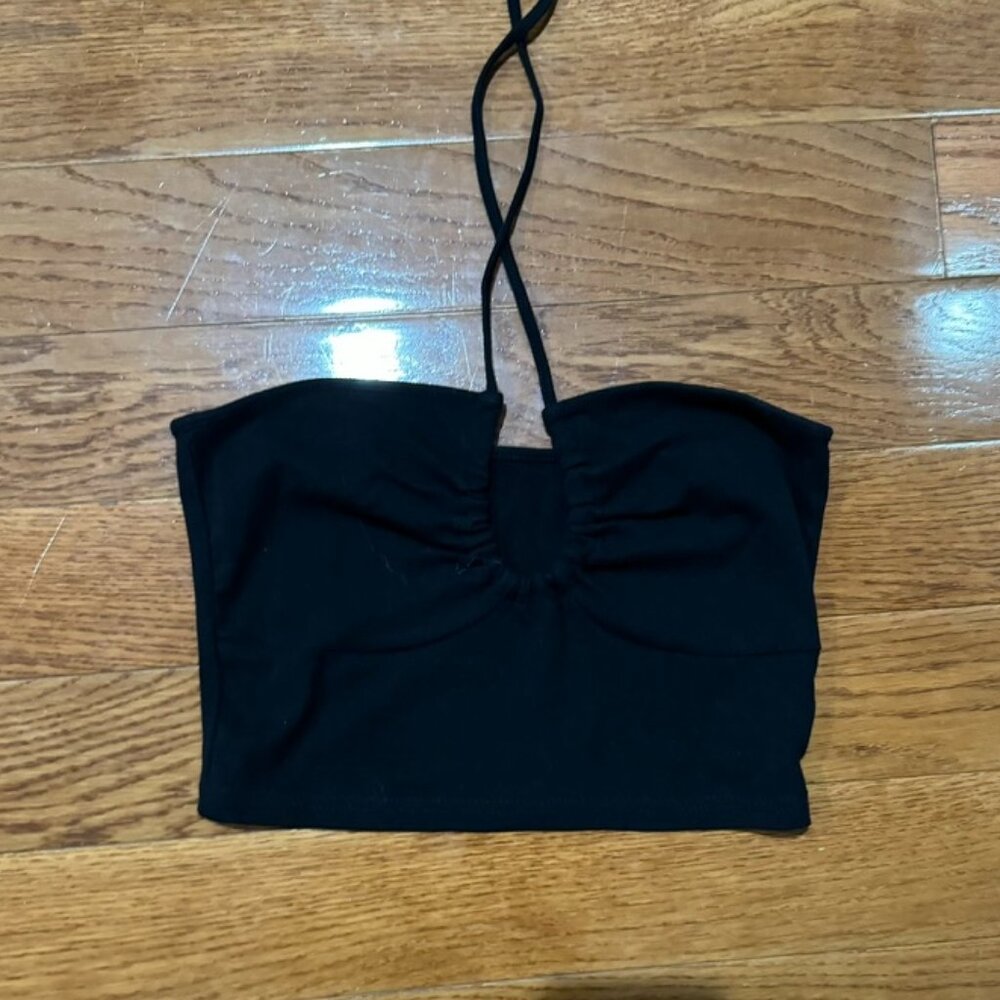 Black Drawstring Crop Top - Picture 2 of 4